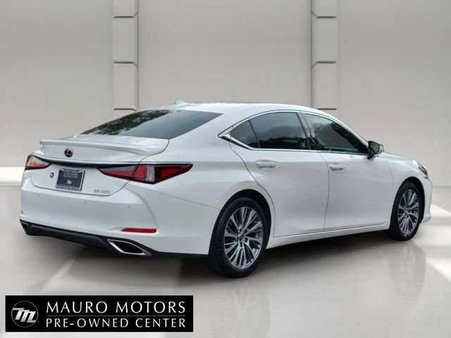 Used 2021 White Lexus 350 image 6