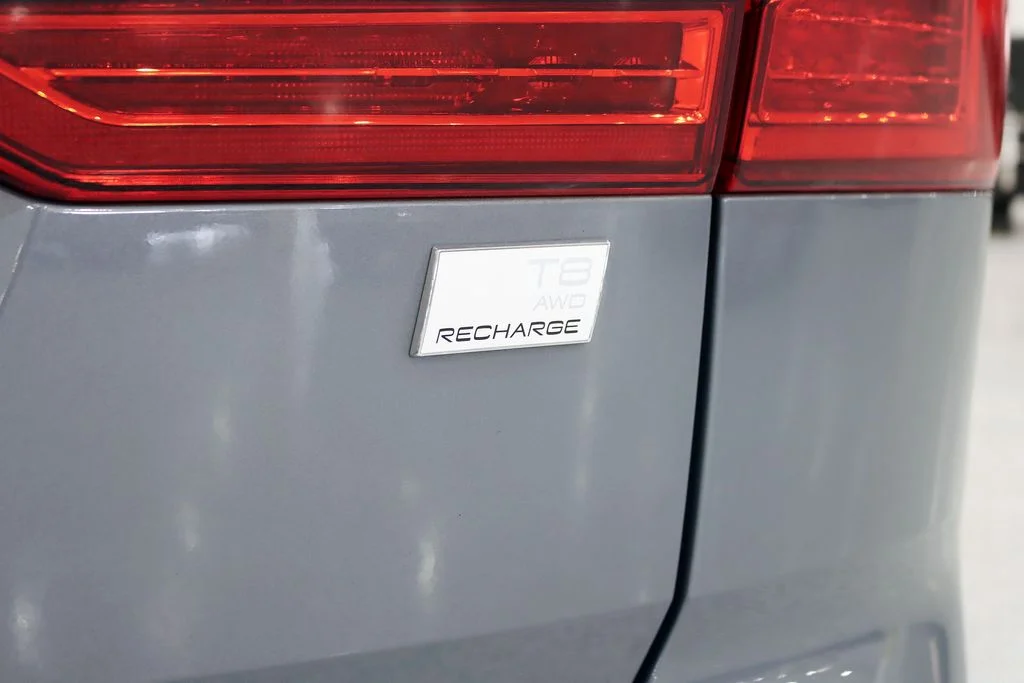 Used 2023 Gray Volvo Ultimate image 12