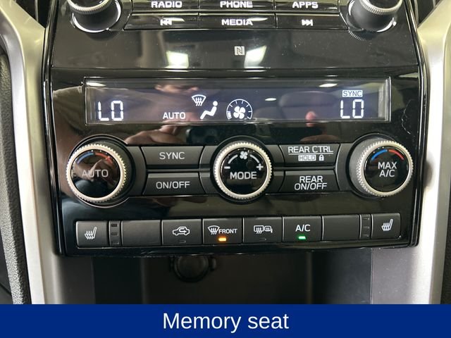 Used 2021 White Subaru Limited image 20