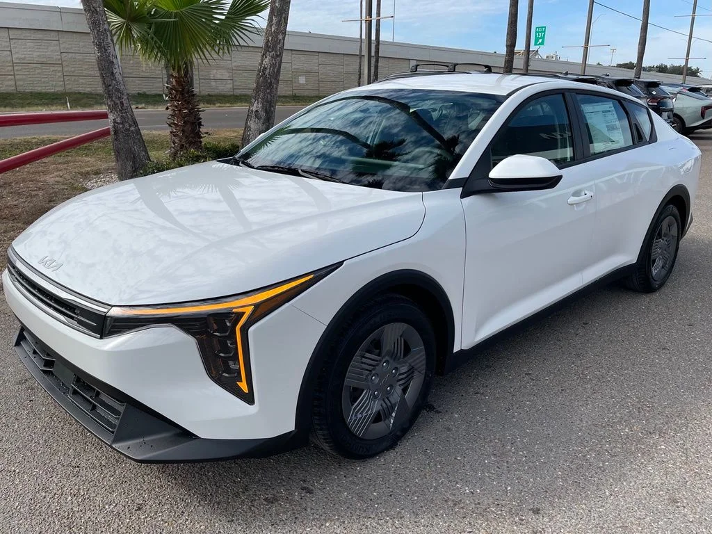 New 2026 White Kia LX image 3