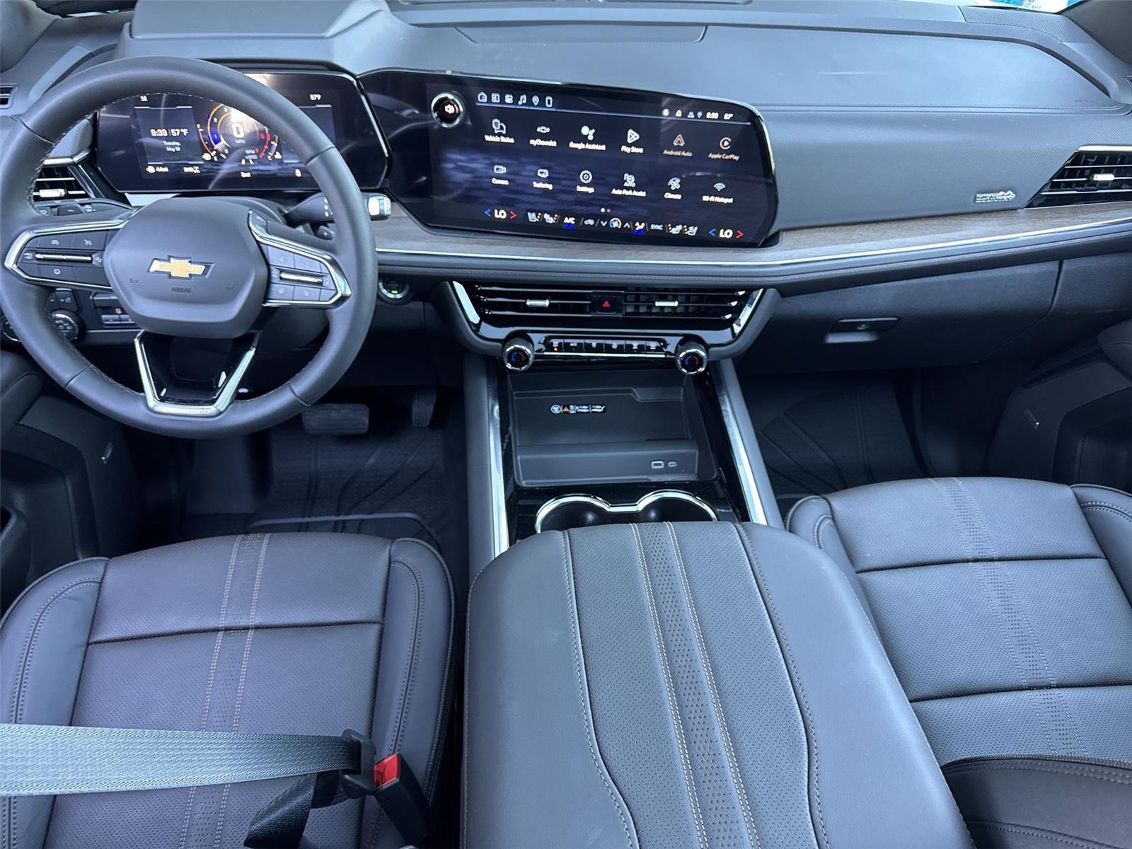 New 2026 Sterling Gray Metallic Chevrolet High Country image 25