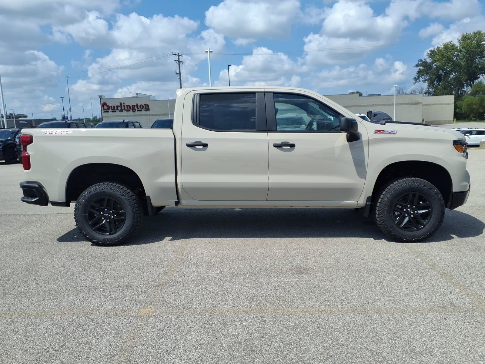 2026 Chevrolet Silverado 1500 Custom Trail Boss - Photo 17