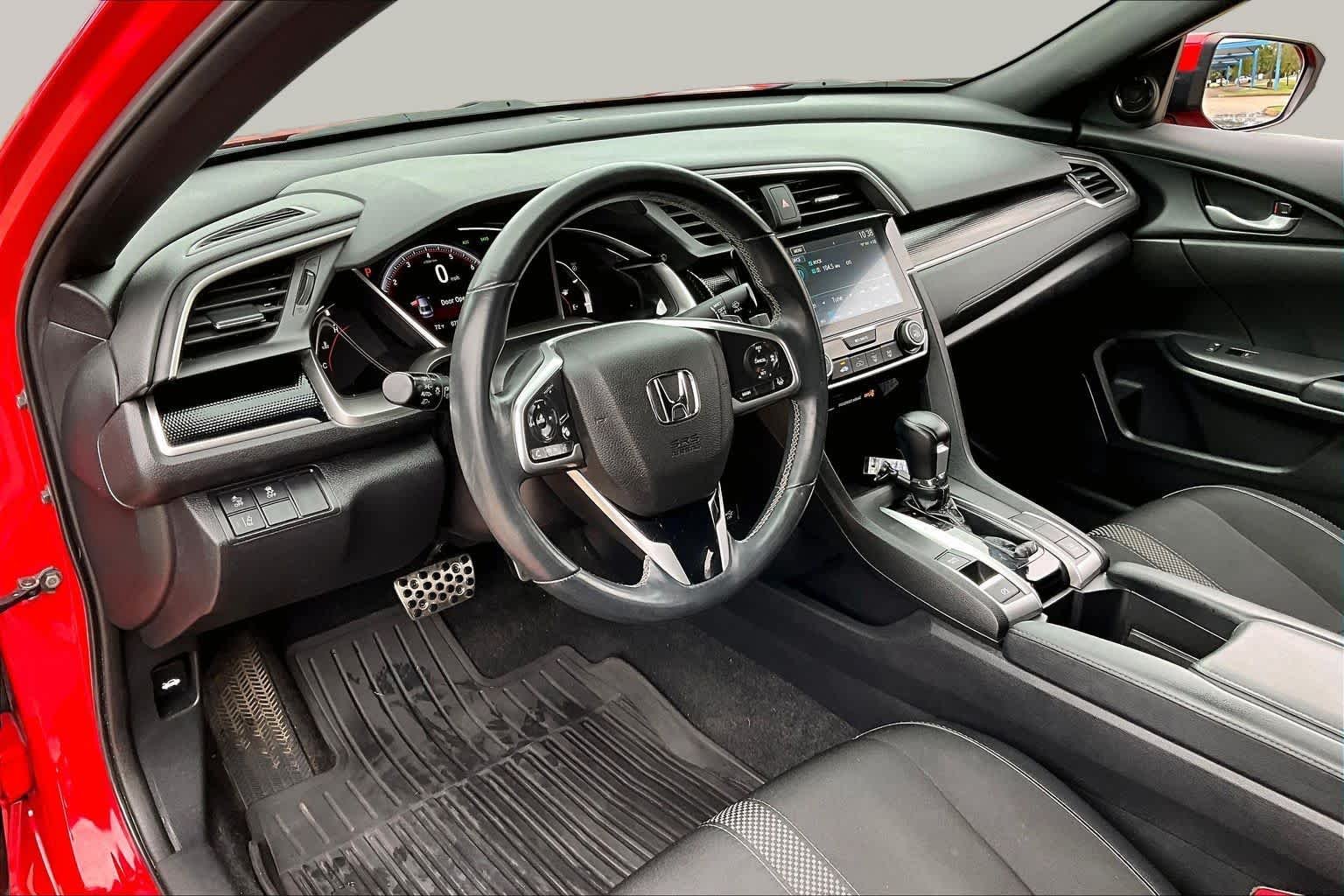2019 Honda Civic Sport - Photo 18