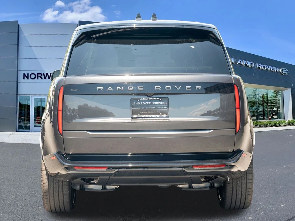 New 2026 Gray Land Rover SE image 5