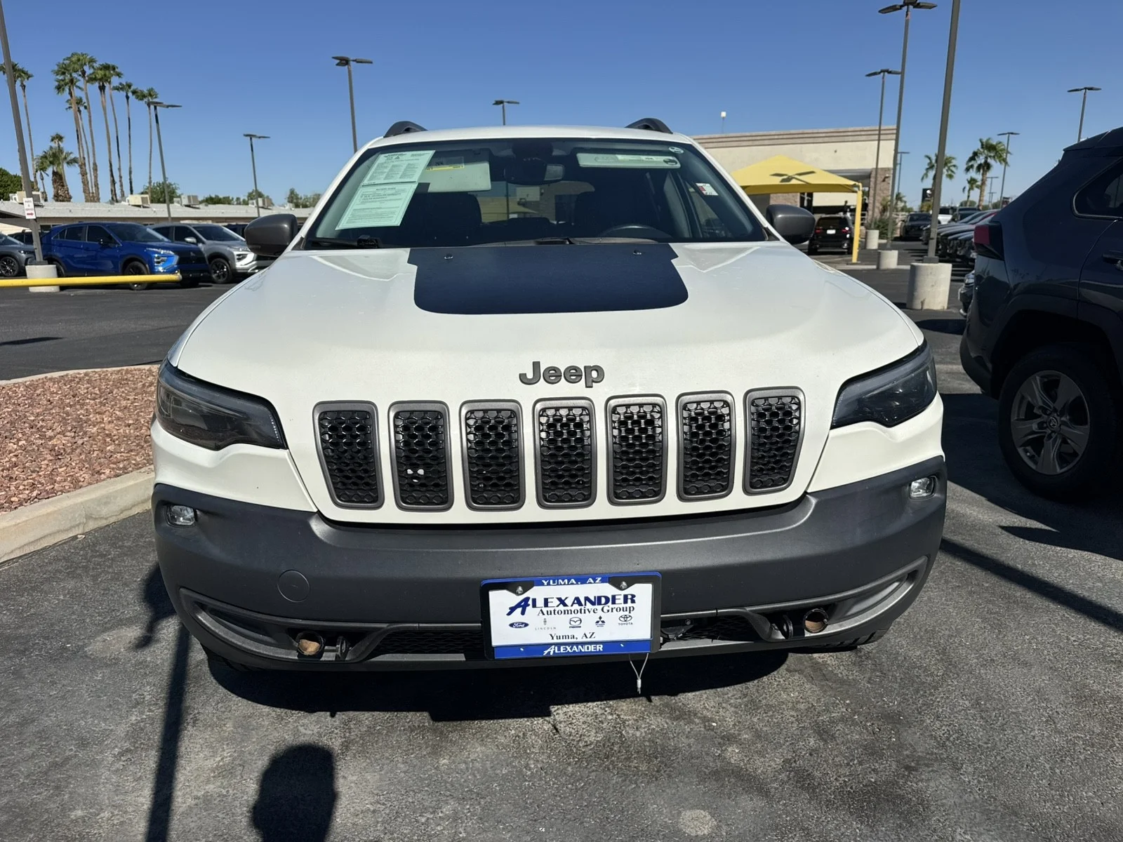 Used 2019 Jeep Cherokee Trailhawk Elite with VIN 1C4PJMBX6KD380518 for sale in Yuma, AZ