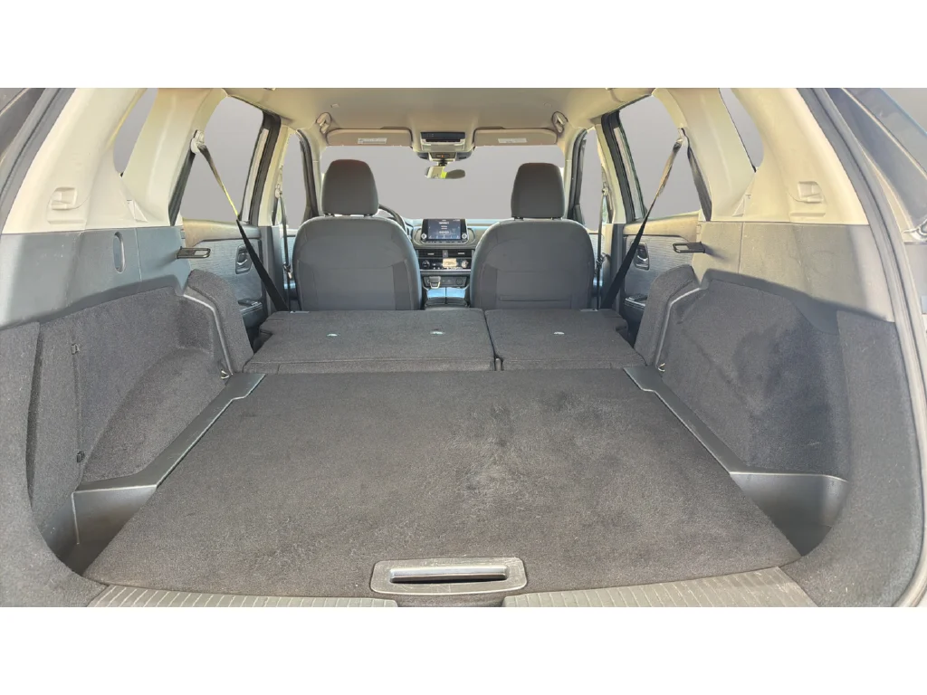 Used 2023 Gun Metallic Nissan SV image 13
