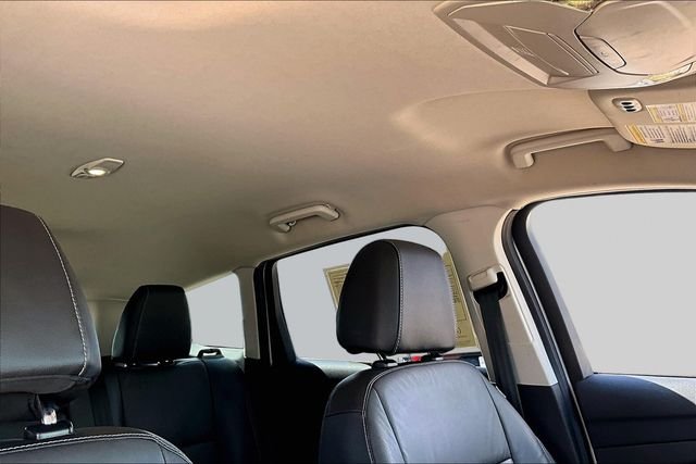 Used 2016 White Ford Titanium image 17