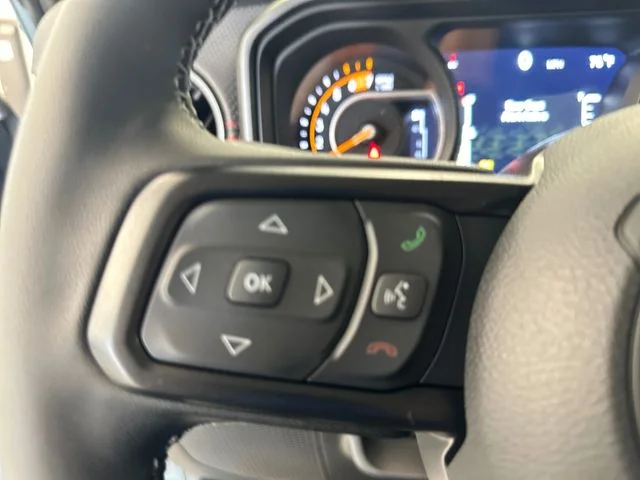 2025 Jeep Wrangler 4-Door Rubicon - Photo 27