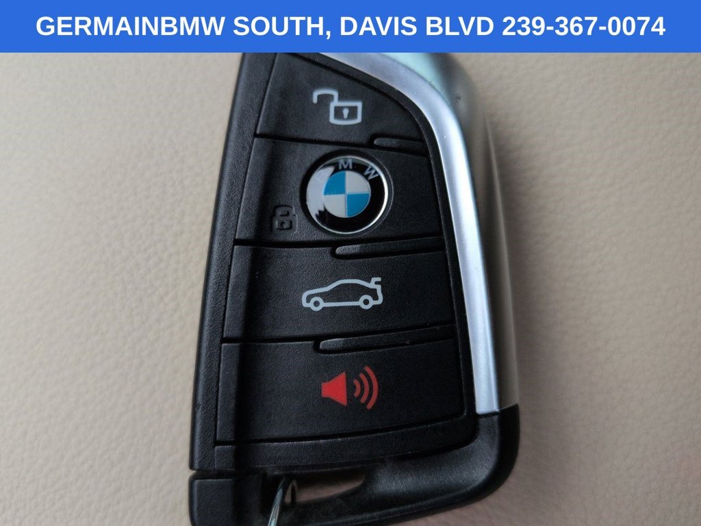 Used 2021 Jet Black BMW sDrive30i image 33