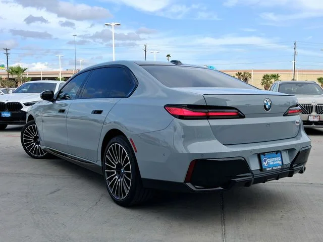 Used 2025 Gray BMW 740i image 5