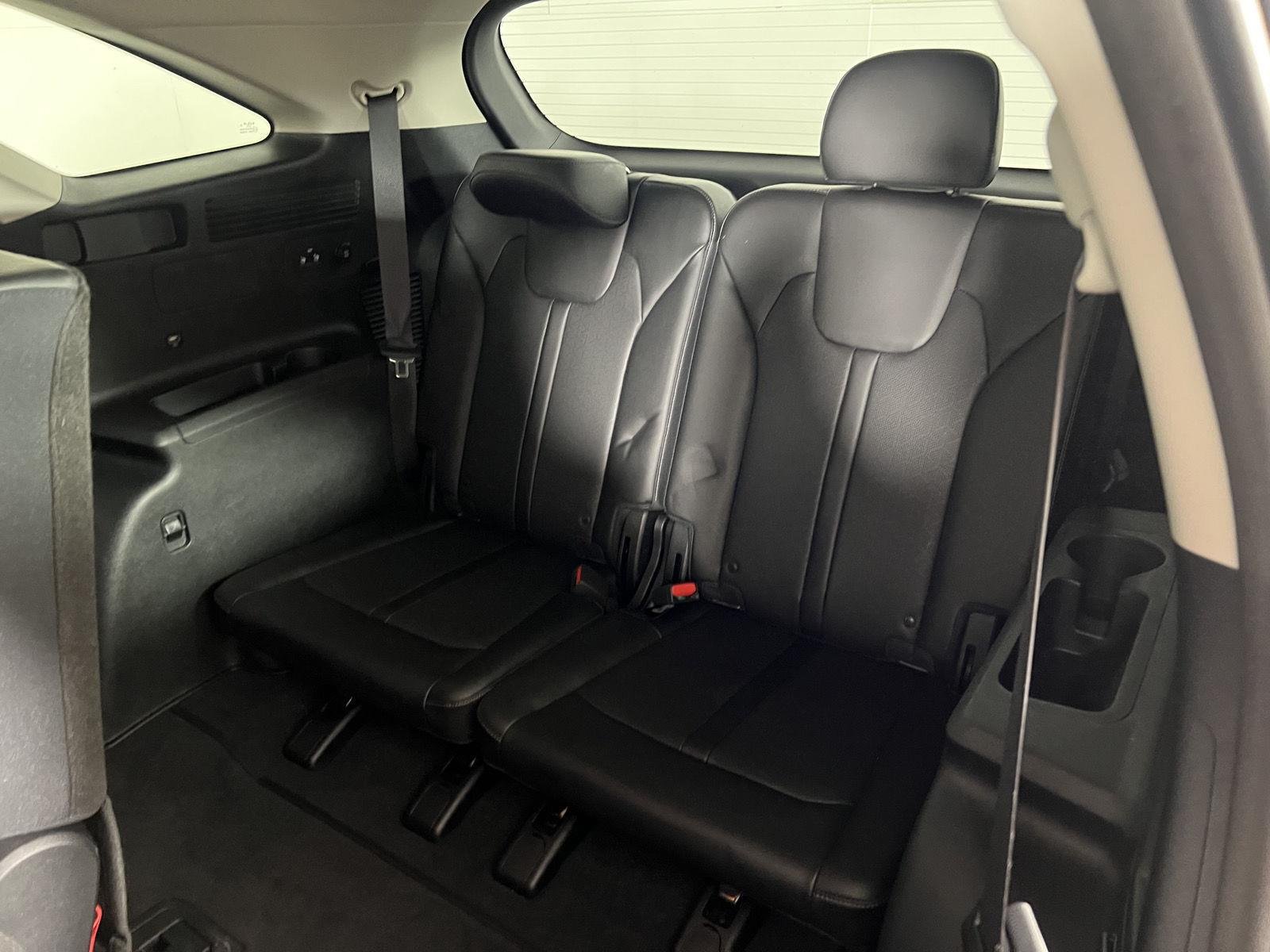 Used 2023 Ebony Black Kia X-Line S image 26