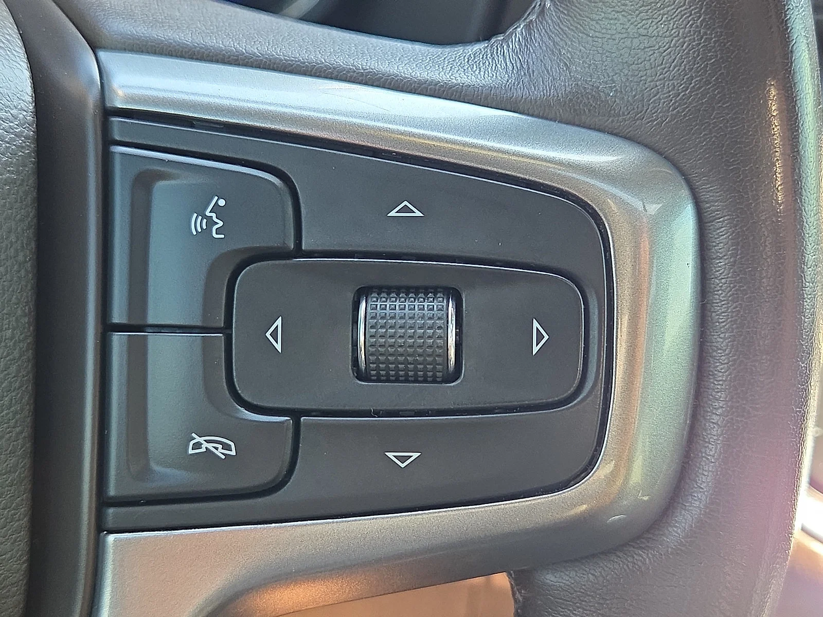 Used 2023 Dark Ash Metallic Chevrolet LT image 22