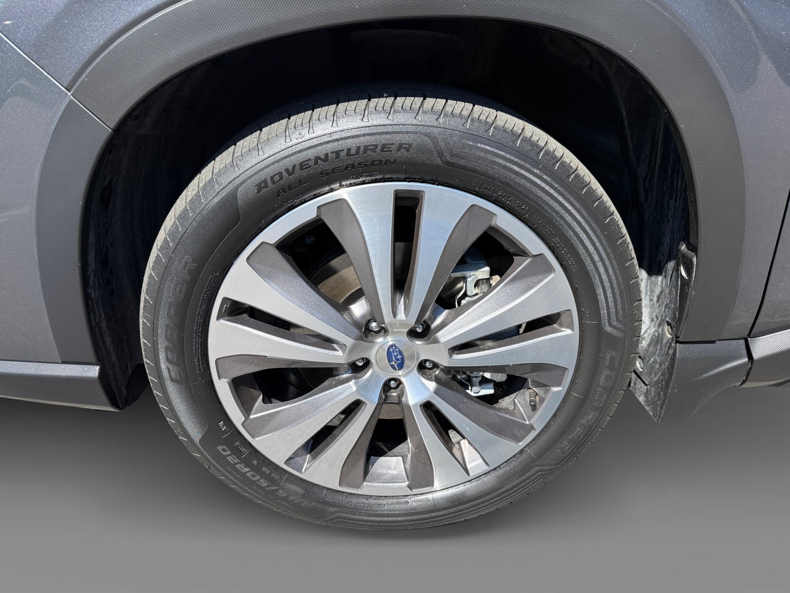 Used 2021 Gray Metallic Subaru Limited image 9