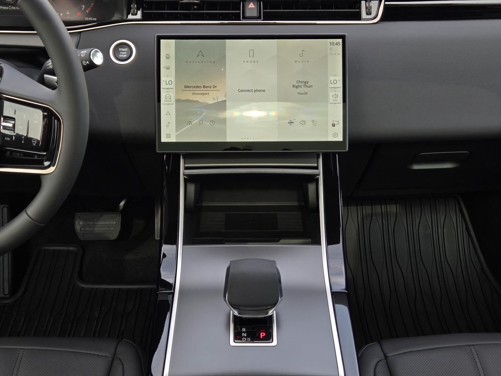 New 2026 Seoul Pearl Silver Land Rover Core S image 26