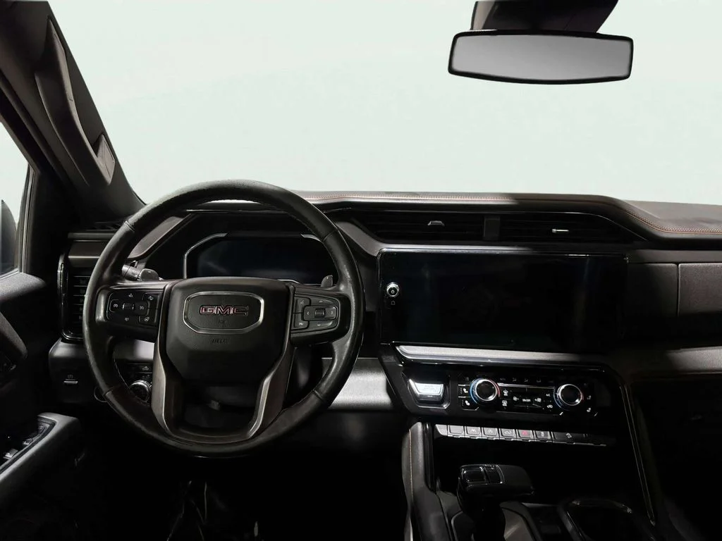 Used 2022 Silver GMC AT4 image 10