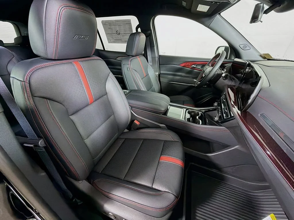 New 2026 Mosaic Black Metallic Chevrolet RS image 25