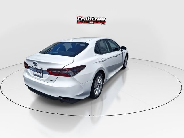 Used 2024 White Toyota LE image 8