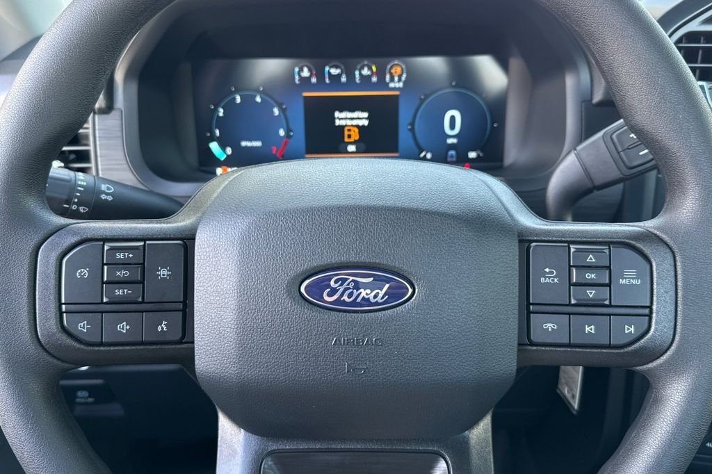 2025 Ford F-150 XL - Photo 17