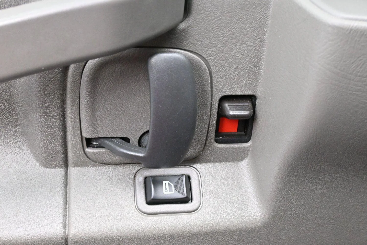 Used 2024 Summit White Chevrolet WT image 15
