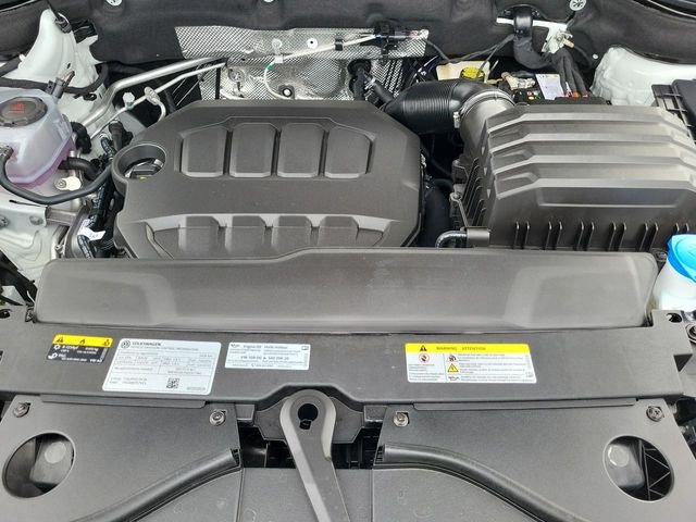 New 2026 White/off-white Volkswagen 2.0T SE w/Technology image 21
