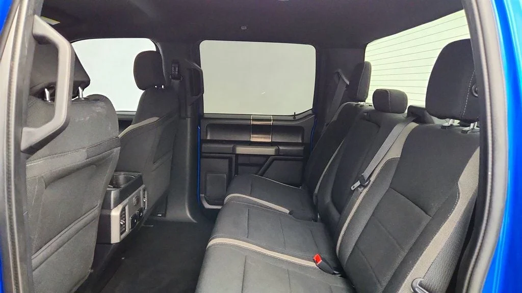 Used 2019 Velocity Blue Metallic Ford Raptor 4WD SuperCrew 5.5