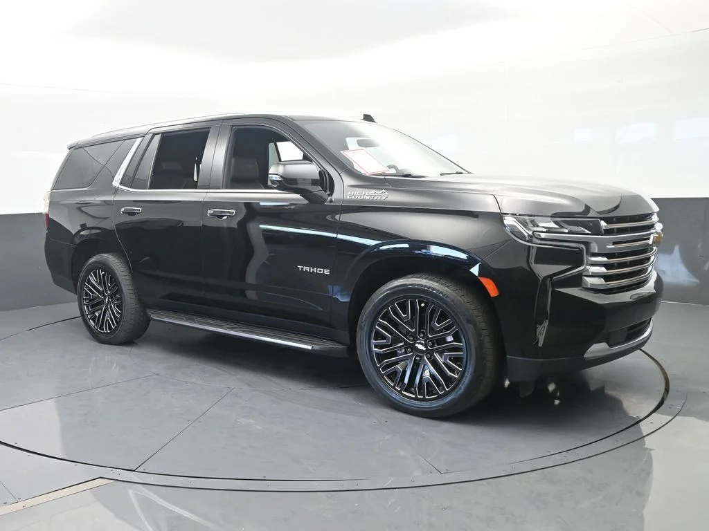 Used 2021 Black Chevrolet High Country image 8