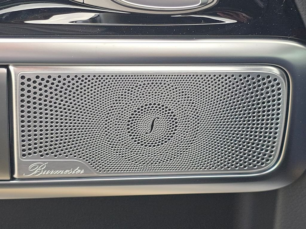 New 2026 MANUFAKTUR Desert Sand non-metallic Mercedes-Benz G 550 image 26