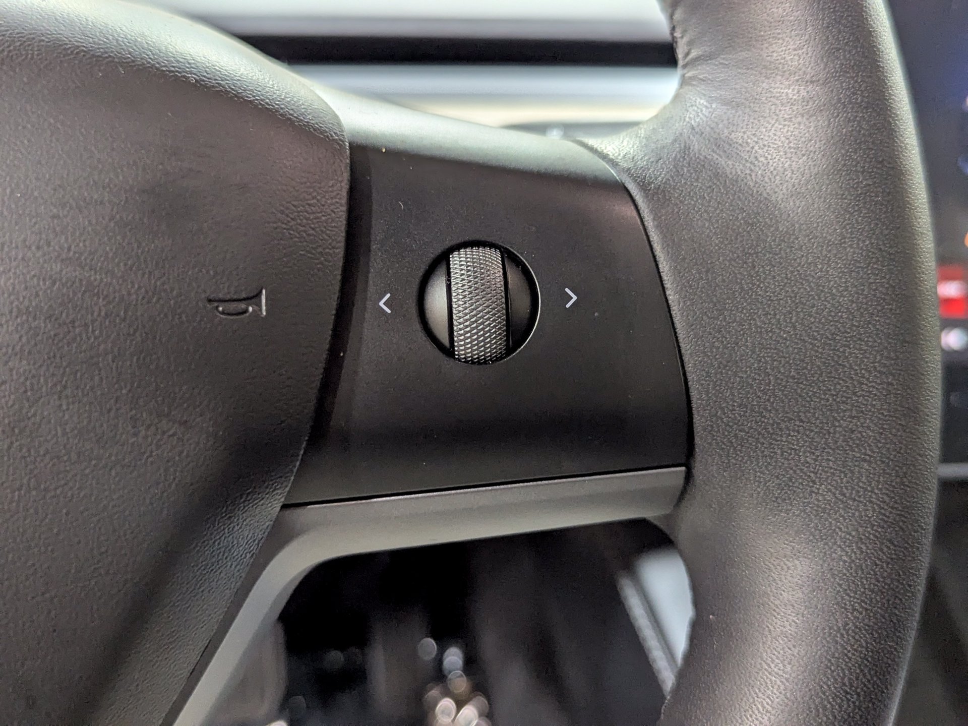 Used 2022 Blue Tesla Long Range image 15
