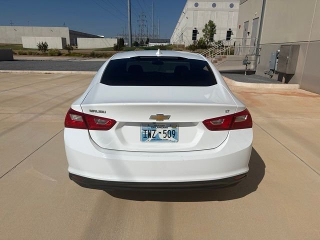 Used 2018 White Chevrolet LT image 6