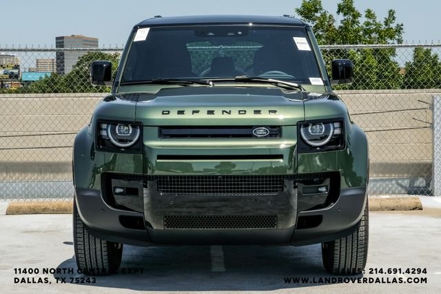 New 2026 Woolstone Green Metallic Land Rover S image 3