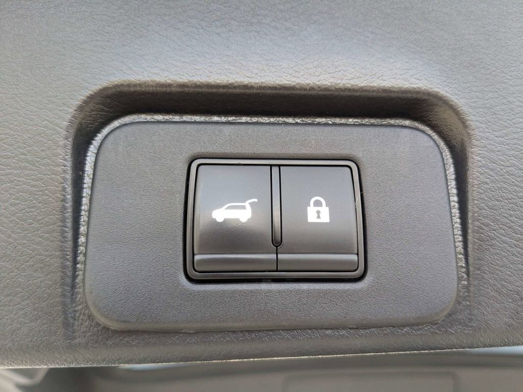Used 2023 Silver Nissan SV image 14
