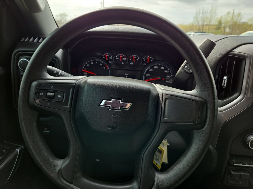 2021 Chevrolet Silverado 1500 Custom - Photo 12