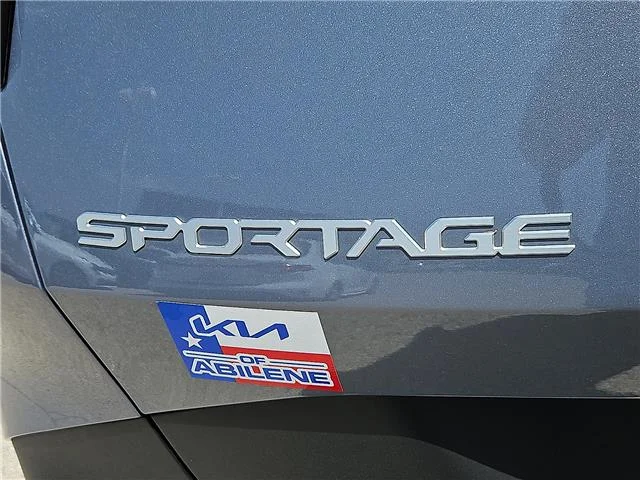 Used 2025 Gravity Gray KIA EX Front-Wheel Drive image 9