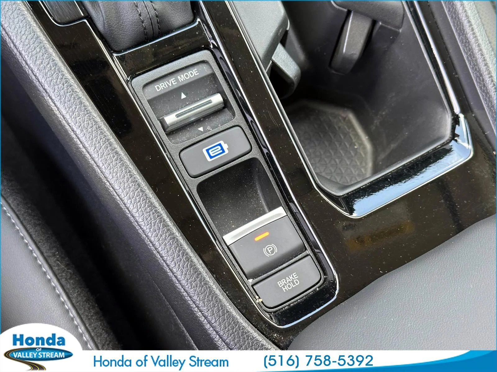 2024 Honda Accord Hybrid EX-L - Photo 23