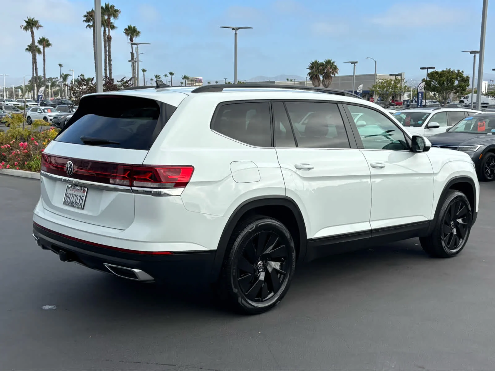 Certified Used 2024 Pure White Volkswagen 2.0T SE w/Technology image 3