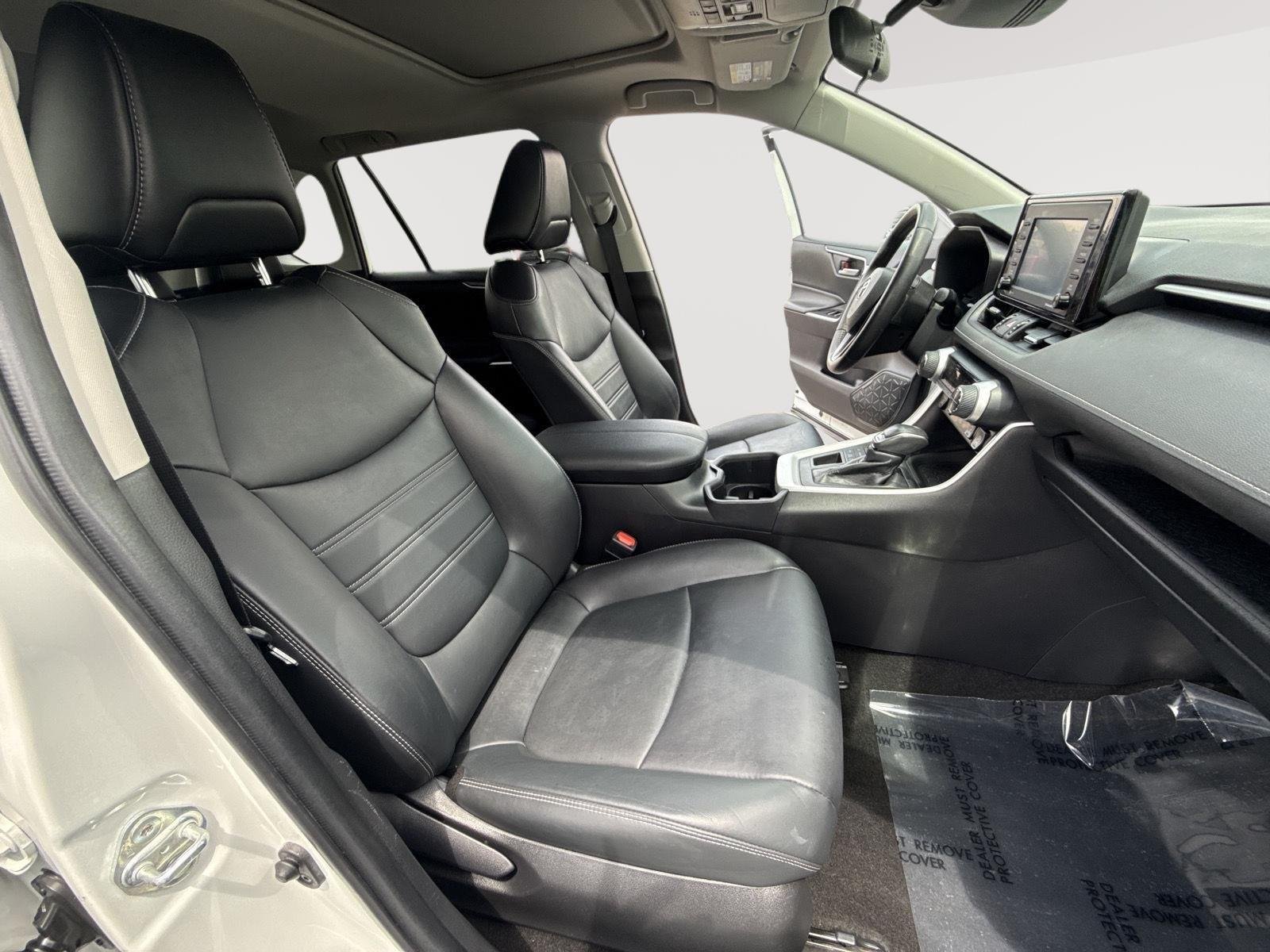 Certified Used 2022 Blizzard Pearl Toyota XLE Premium image 29
