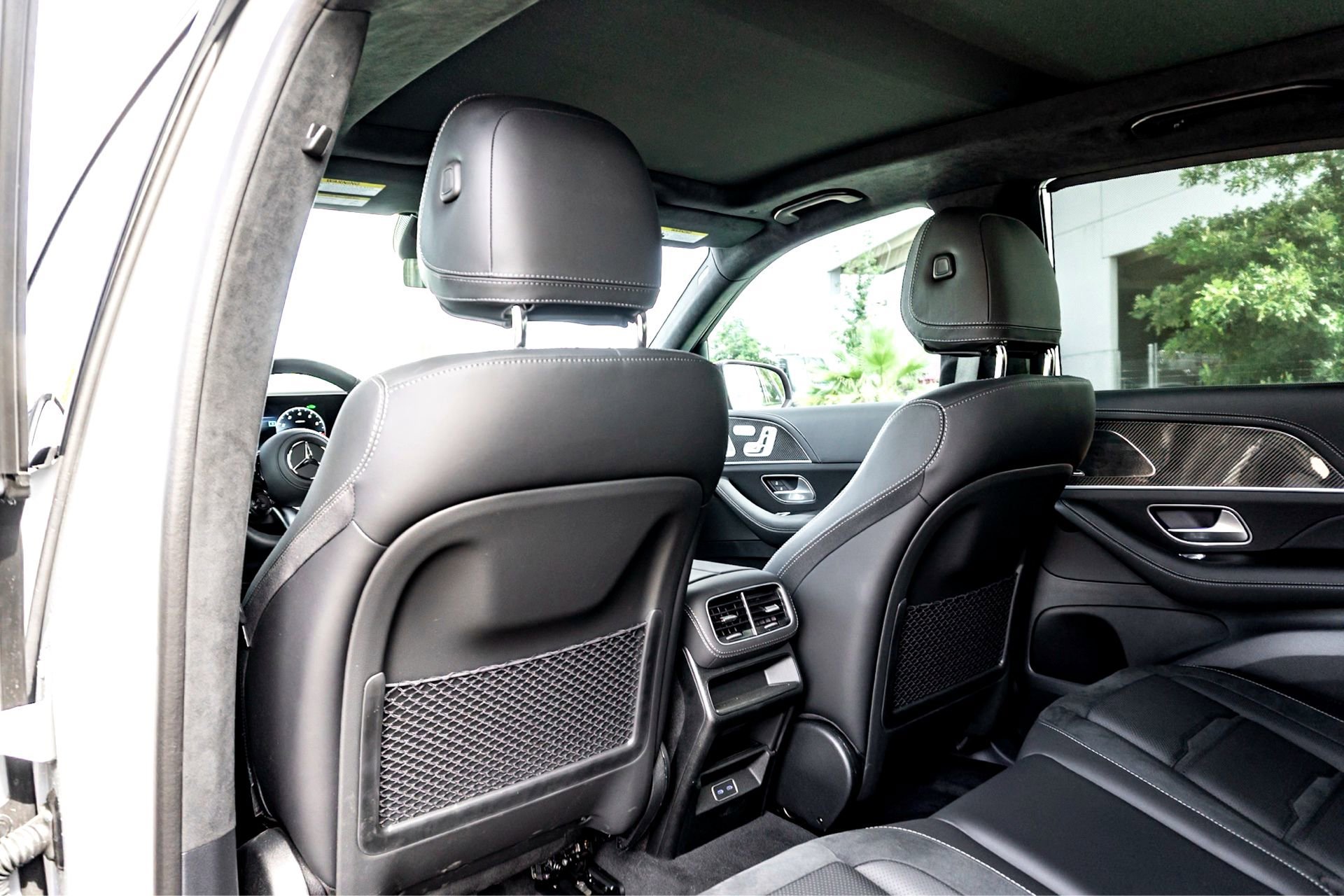 New 2025 MANUFAKTUR Alpine Grey Mercedes-Benz AMG® GLE 63 S 4MATIC+ SUV image 42