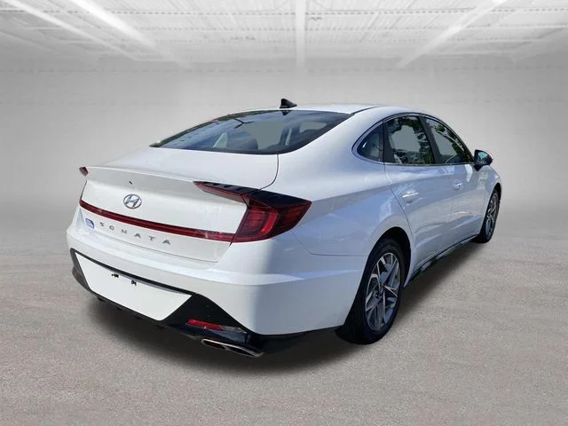 Used 2022 Gray Hyundai SEL image 24
