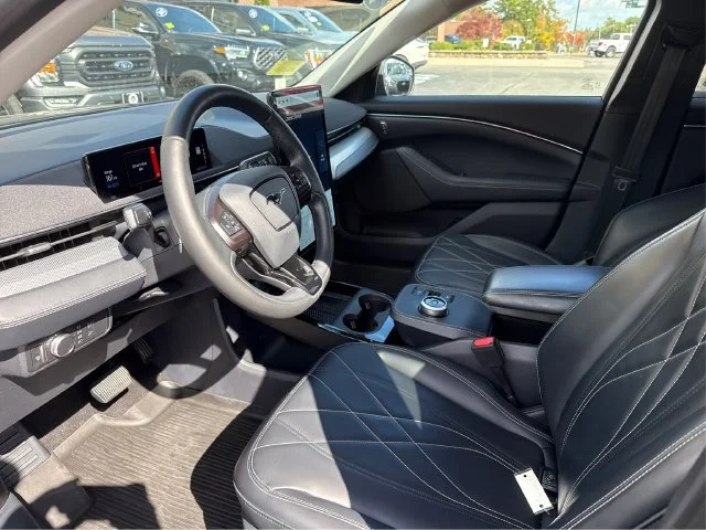 Certified Used 2021 Shadow Black Ford Select image 12