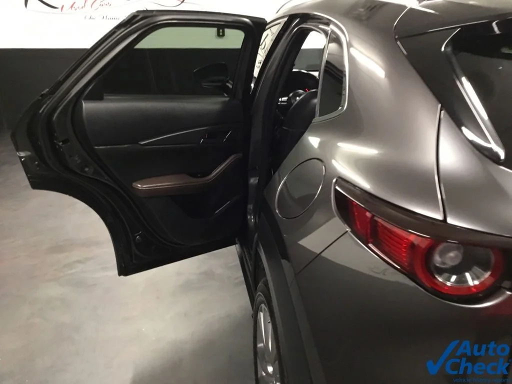Used 2021 Gray Mazda Premium image 27