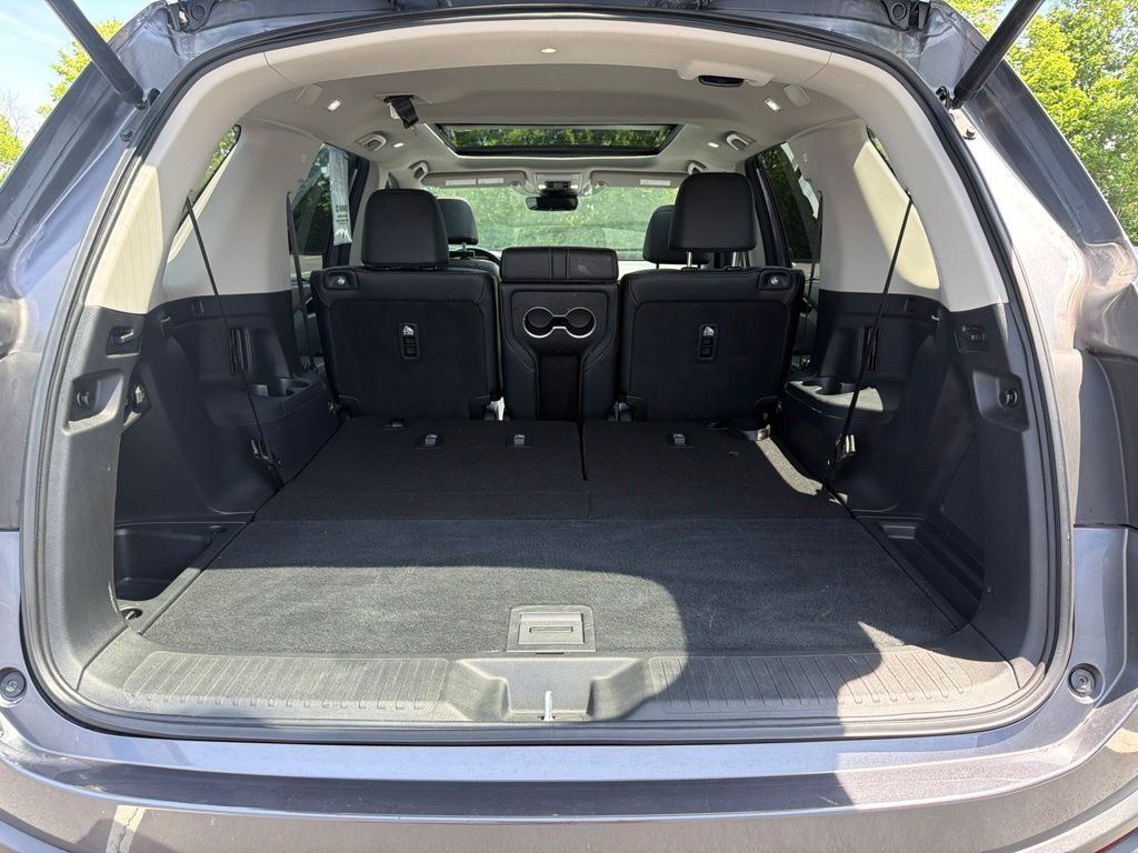 2025 Honda Pilot Touring - Photo 21