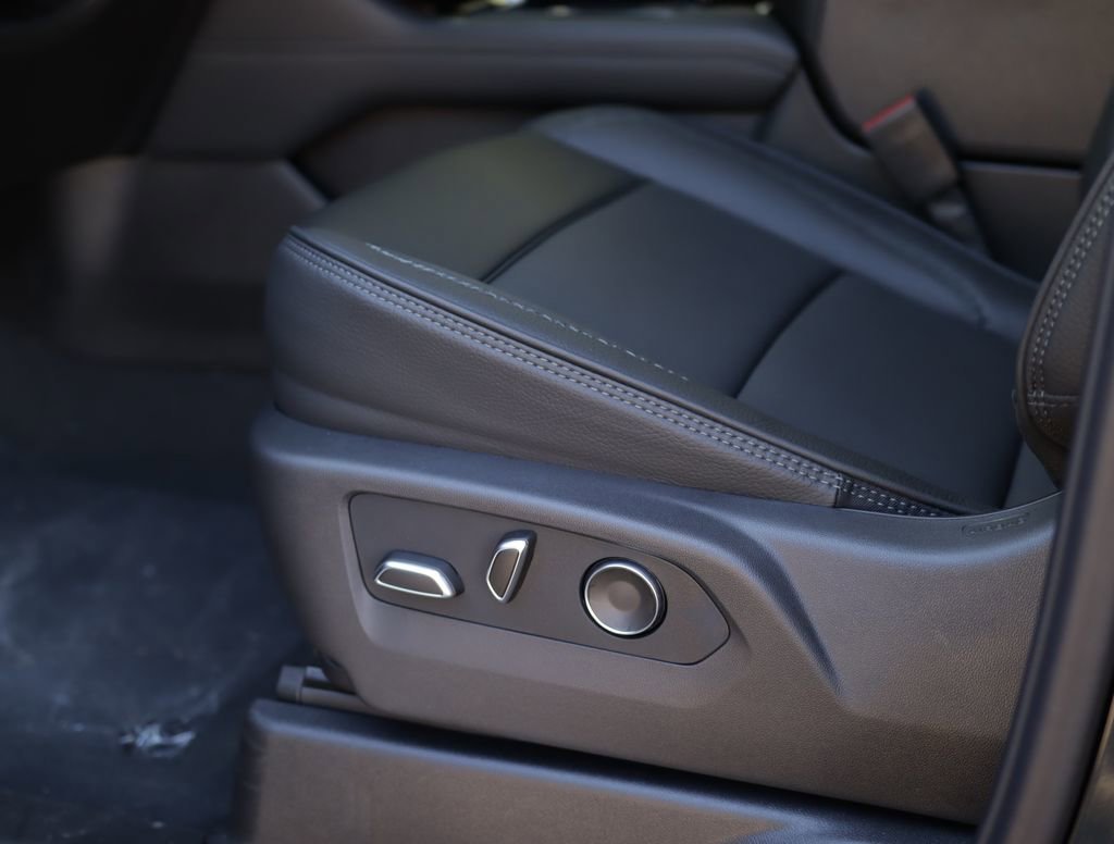 2026 GMC Yukon XL Denali - Photo 24
