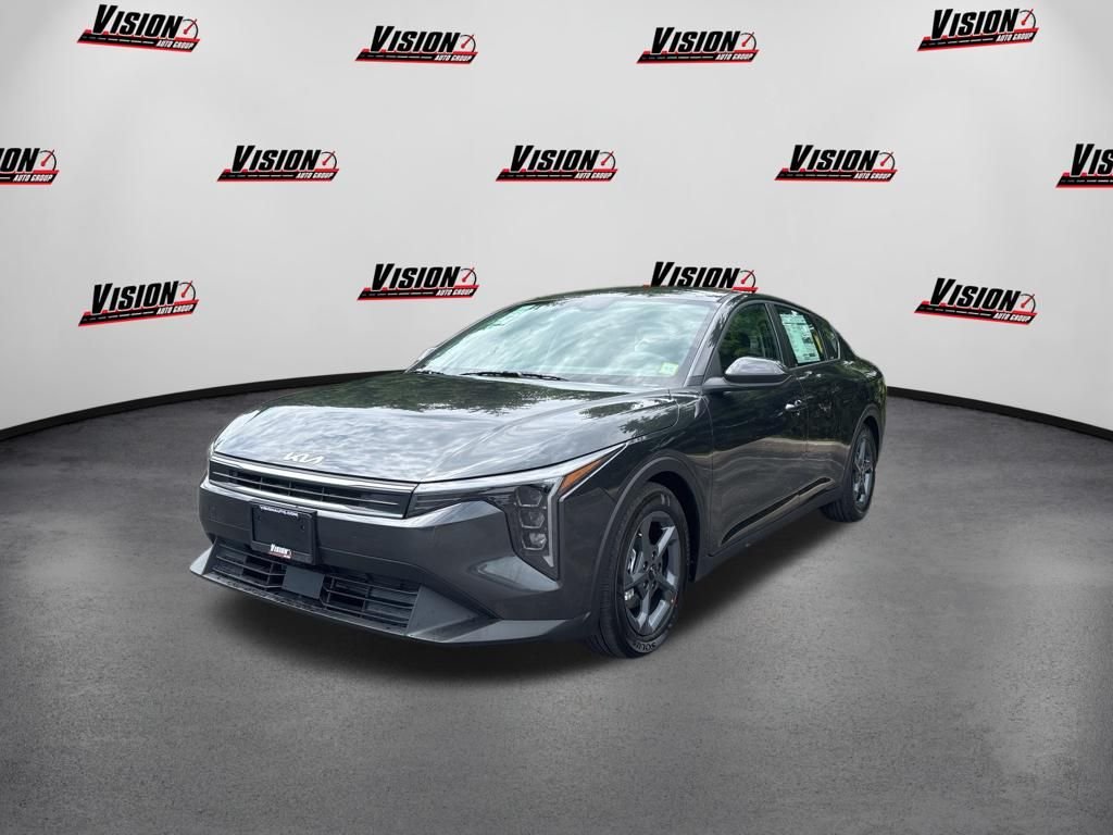 2026 Kia K4 LXS AT's photo