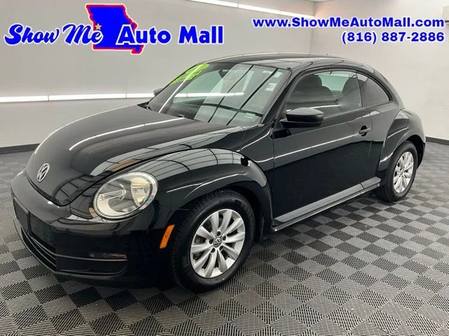 2013 Volkswagen Beetle 2.5L Fender Edition PZEV's photo