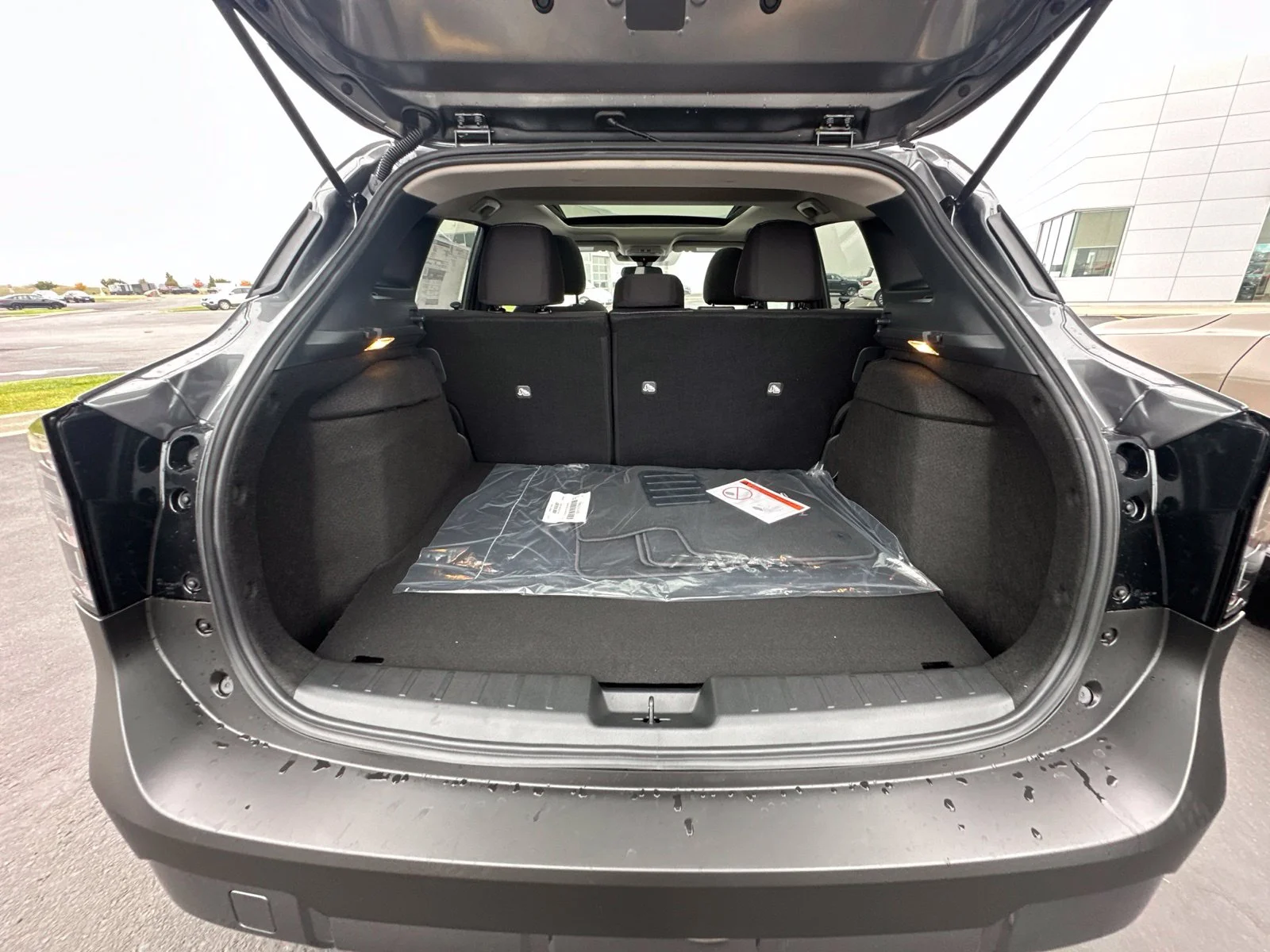 New 2027 Gun Metallic Nissan SV image 20