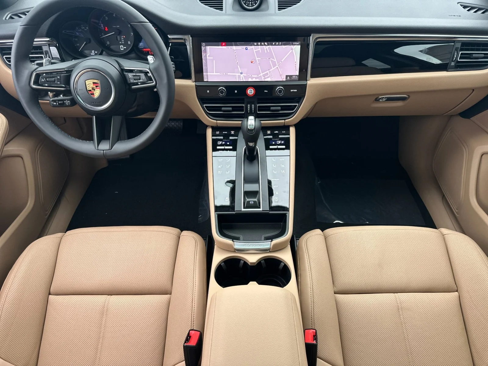 2026 Porsche Macan - Photo 6