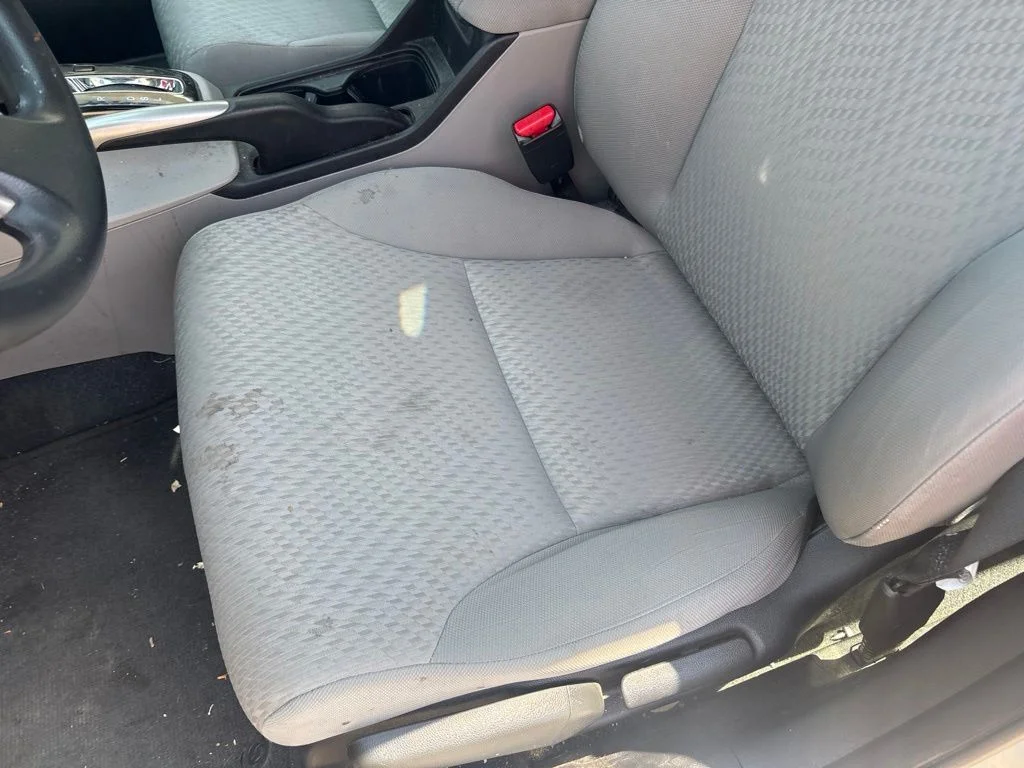 Used 2014 Silver Honda LX image 12