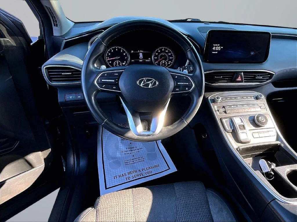 Used 2024 Gray Hyundai SEL image 6