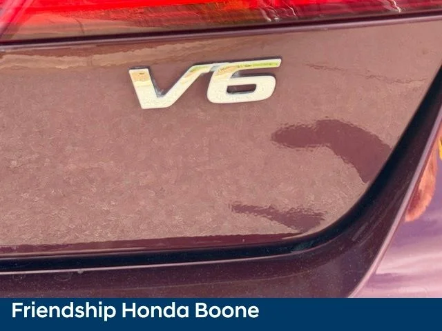 Used 2013 Red Honda EX-L image 13