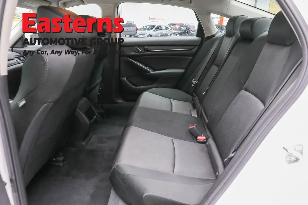 Used 2020 White Honda LX image 19